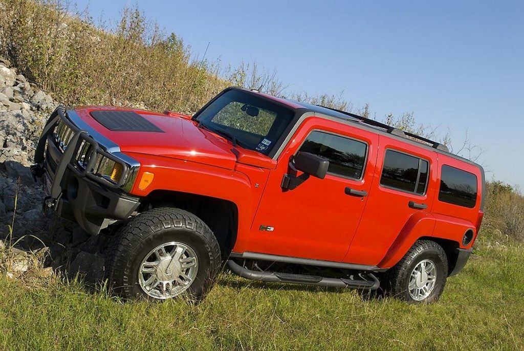Hummer H3 red