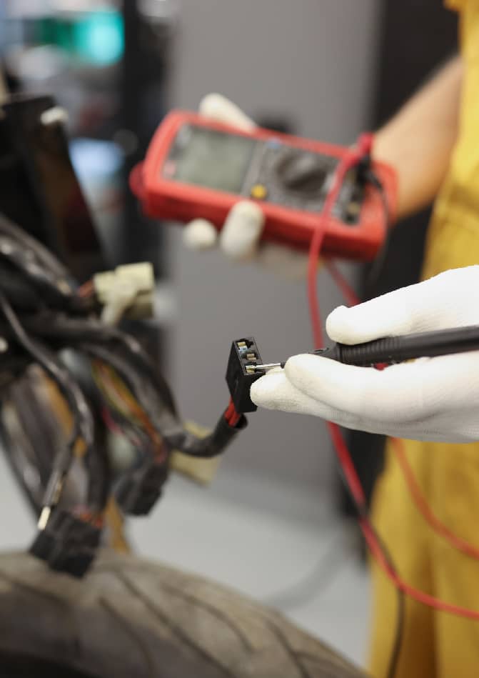 Bucket Trucks dielectric testing