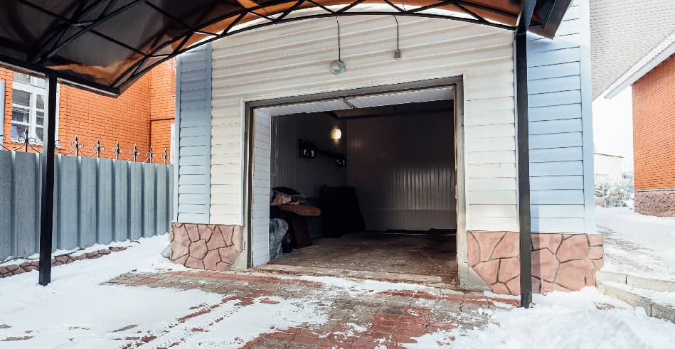 Garage thaw frozen fuel line