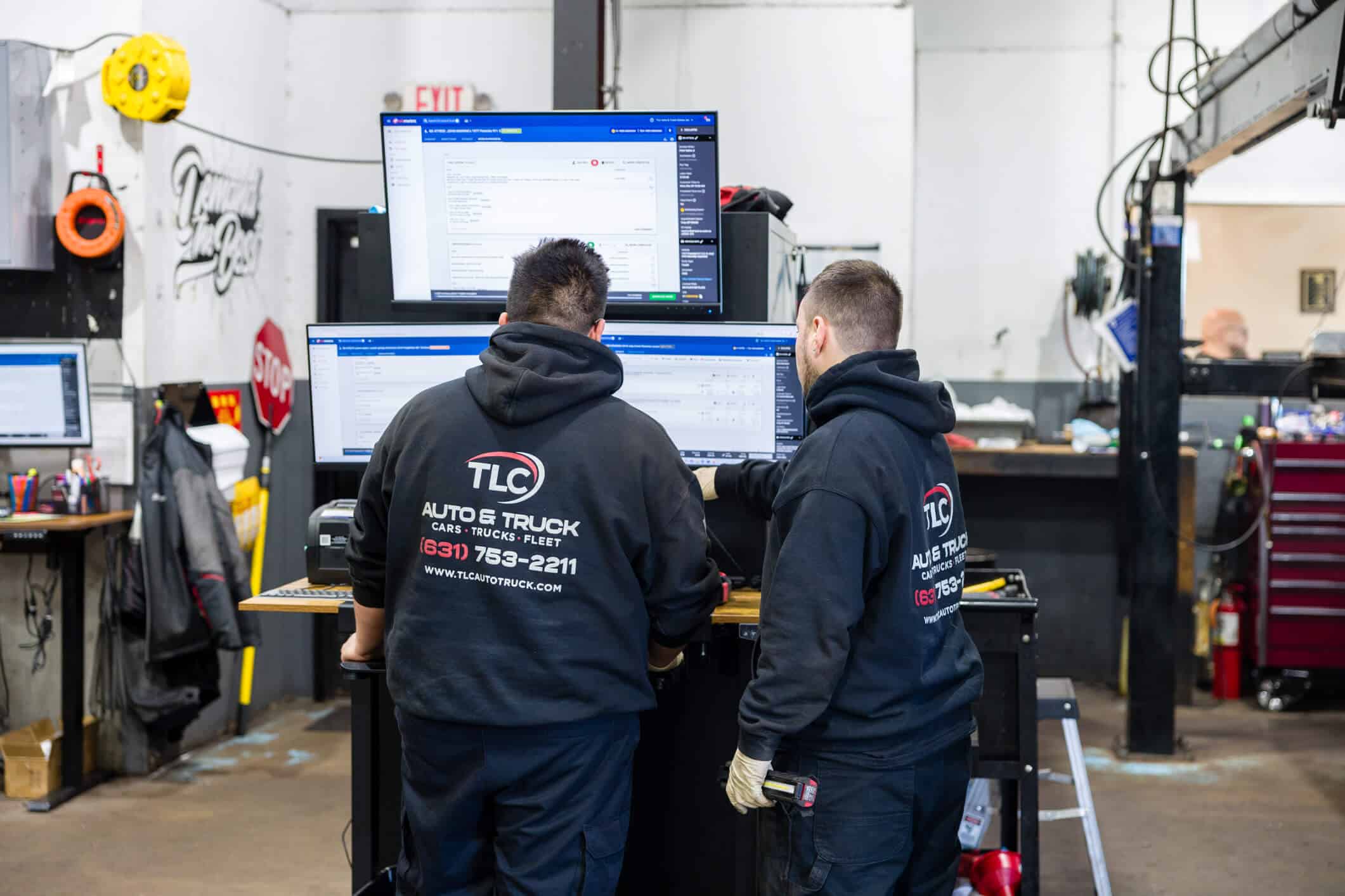 farmingdale-ny-auto-repair-technicians-tlc